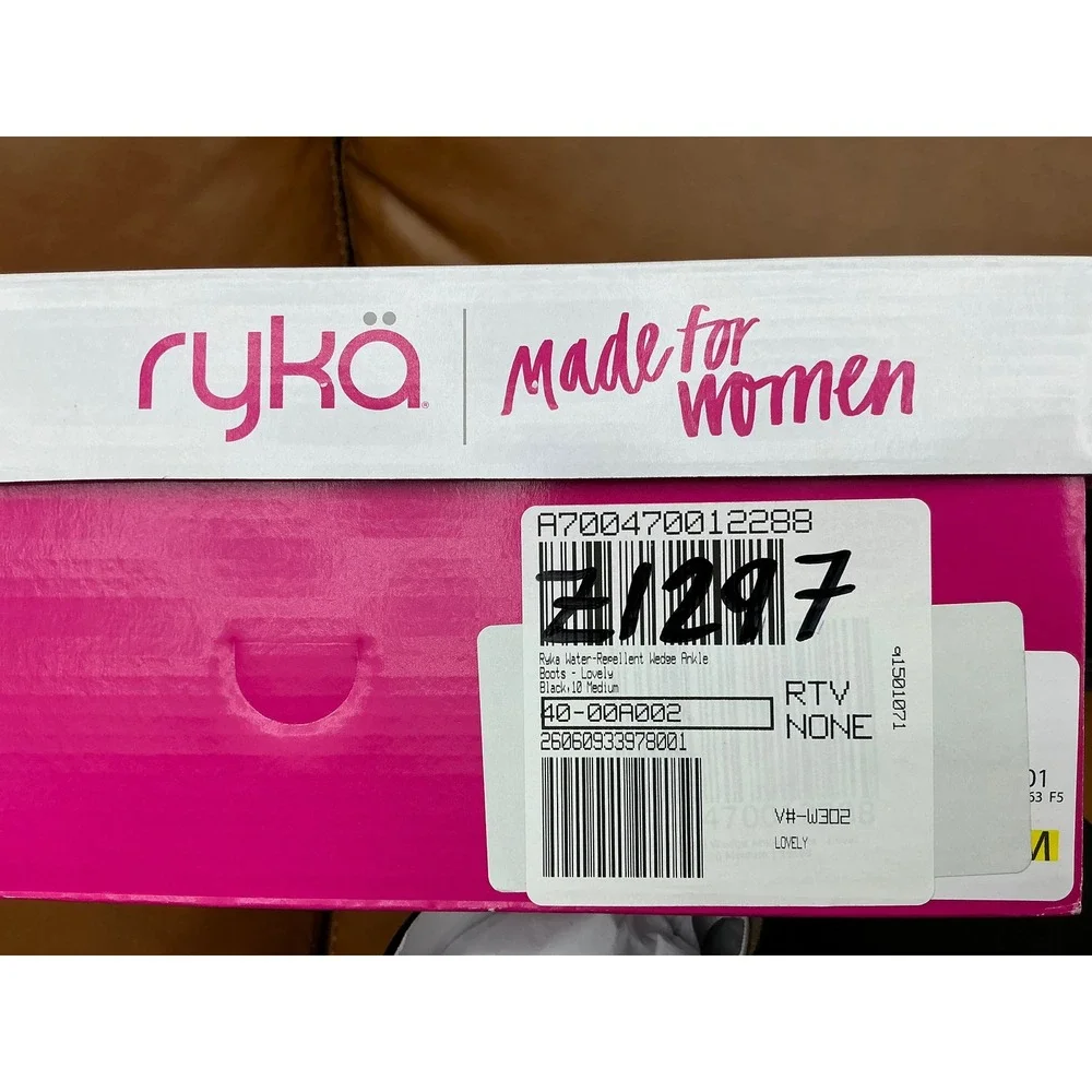 Ryka lovely water